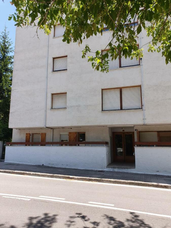 Apartamento Collarada Jaca Luaran gambar